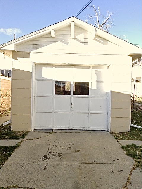 $70.00 Per Month for this One Car Garage!